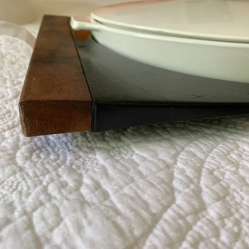 Perfect condition VINTAGE Mid Century baker server